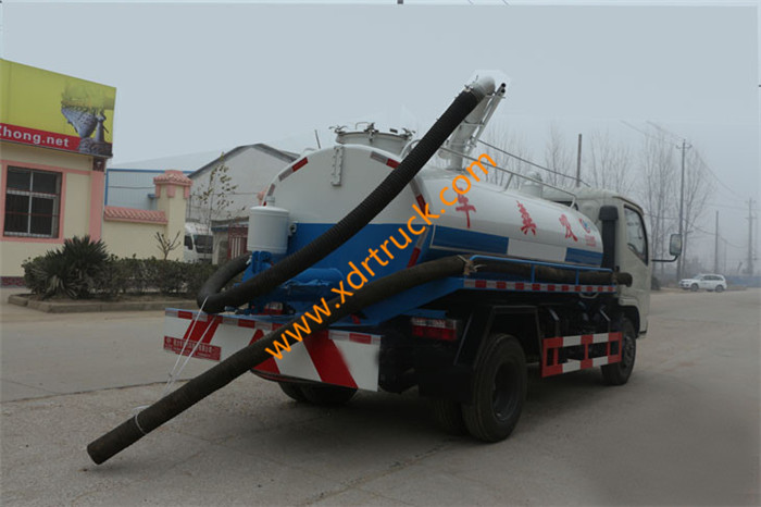 septic pump truck