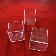 Transparent quartz square cylinder cleaning tank quartz container welded with quartz plate