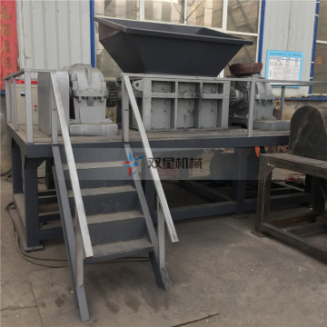 Industrial Waste Tire Shredding Equipment