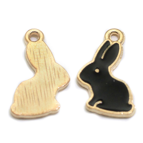 Niedliches Material Flat Back Kawaii Rabbit Style Gold 2mm Top Hole 100pcs Kinder Mädchen Halskette Anhänger Armband Spacer