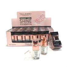 Velvet Touch Radiant Foundation Luminizer Shine Highlighter