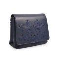 Handgemachte geprägte Blumen Leder Crossbody Metall Lock Bag