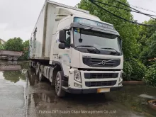 Euro 4 Volvo Used Truck Cargo Truck FM 440 6X2r Tractor Truck for Sale