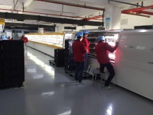 Automatic lamp aging line