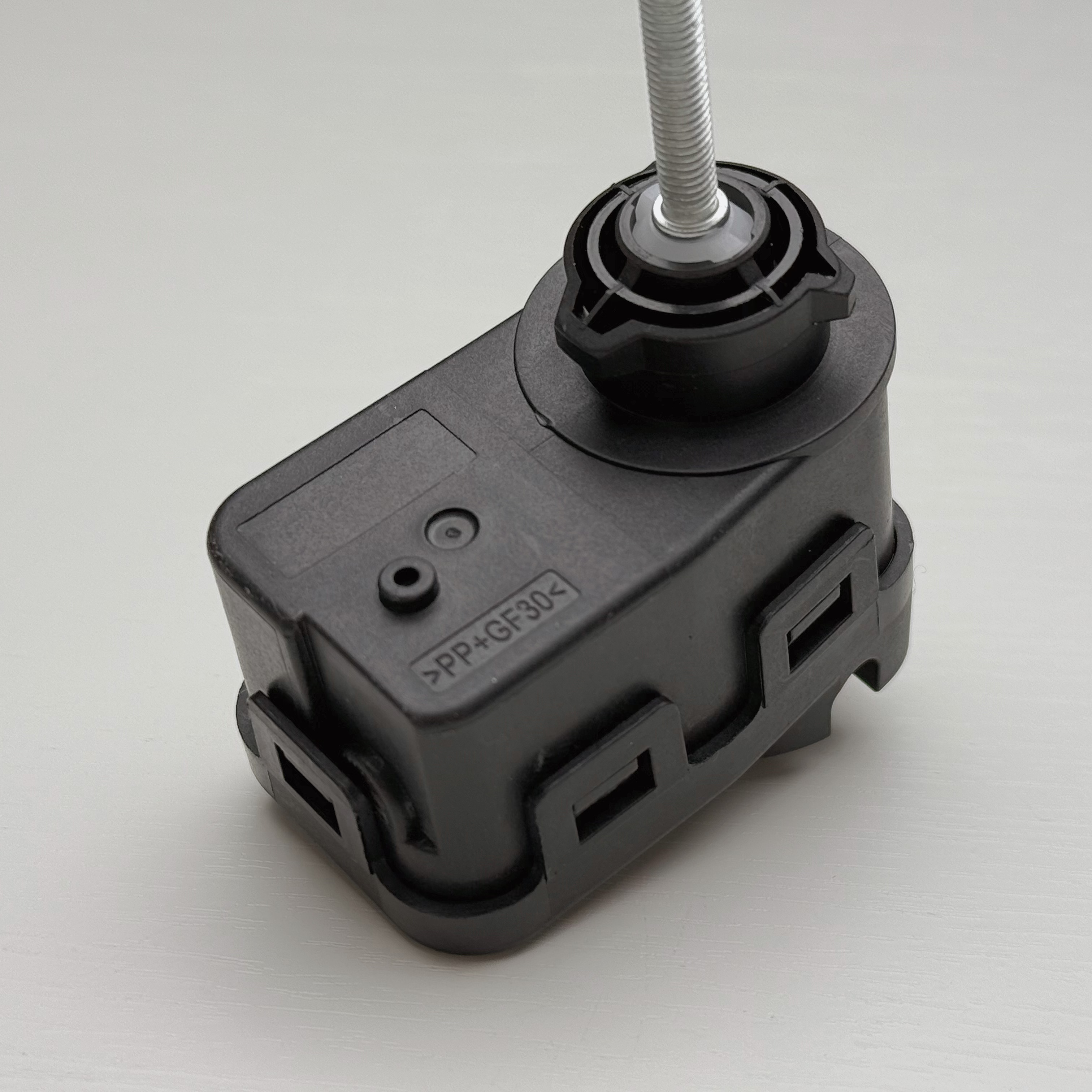 ชื่อเริ่มต้น default name