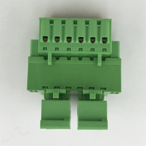 Pluggable wire to wire Din rail terminal block