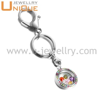 Factory mademetal material fancy keychain with small locket charm