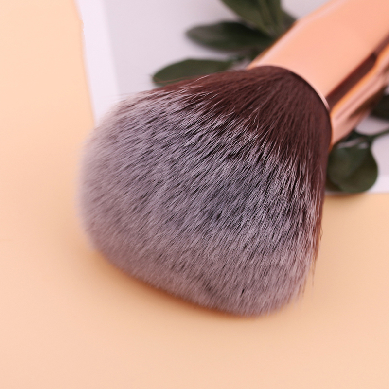 powder brush