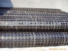 Plastic coated flat wire mesh