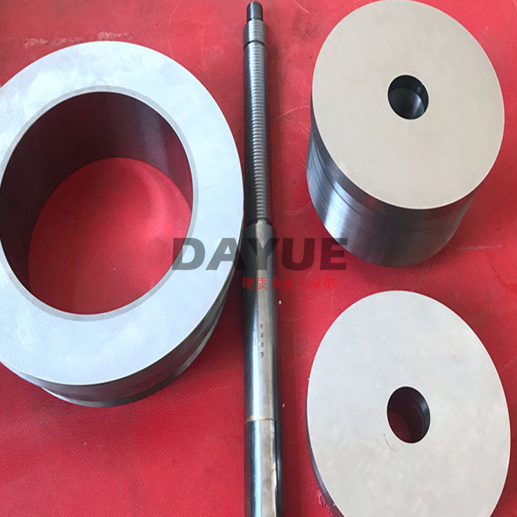 Carbide Compacting Dies and Punches