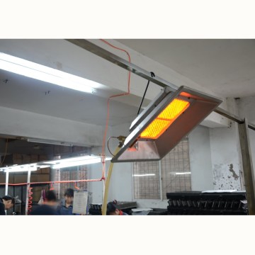 Gas infrared brooder radiant heaters for poultry farm