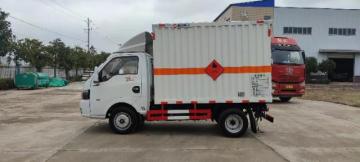 Dangerous Goods Van Carrier Chengli Van cargo truck
