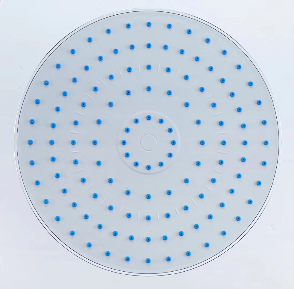 Radial geformter Kopfbrausekopf aus Kunststoff