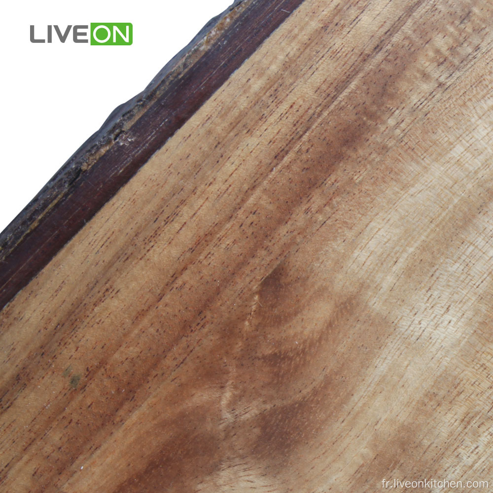 Planche à découper en bois massif avec écorce naturelle