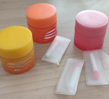 Lip mask and cream bottles