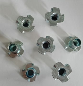 Cold heading  4 Pron ZP T-nuts