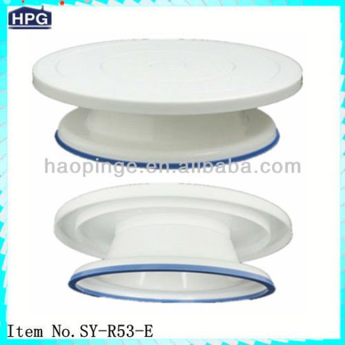 Plastic Revolving Cake Stand