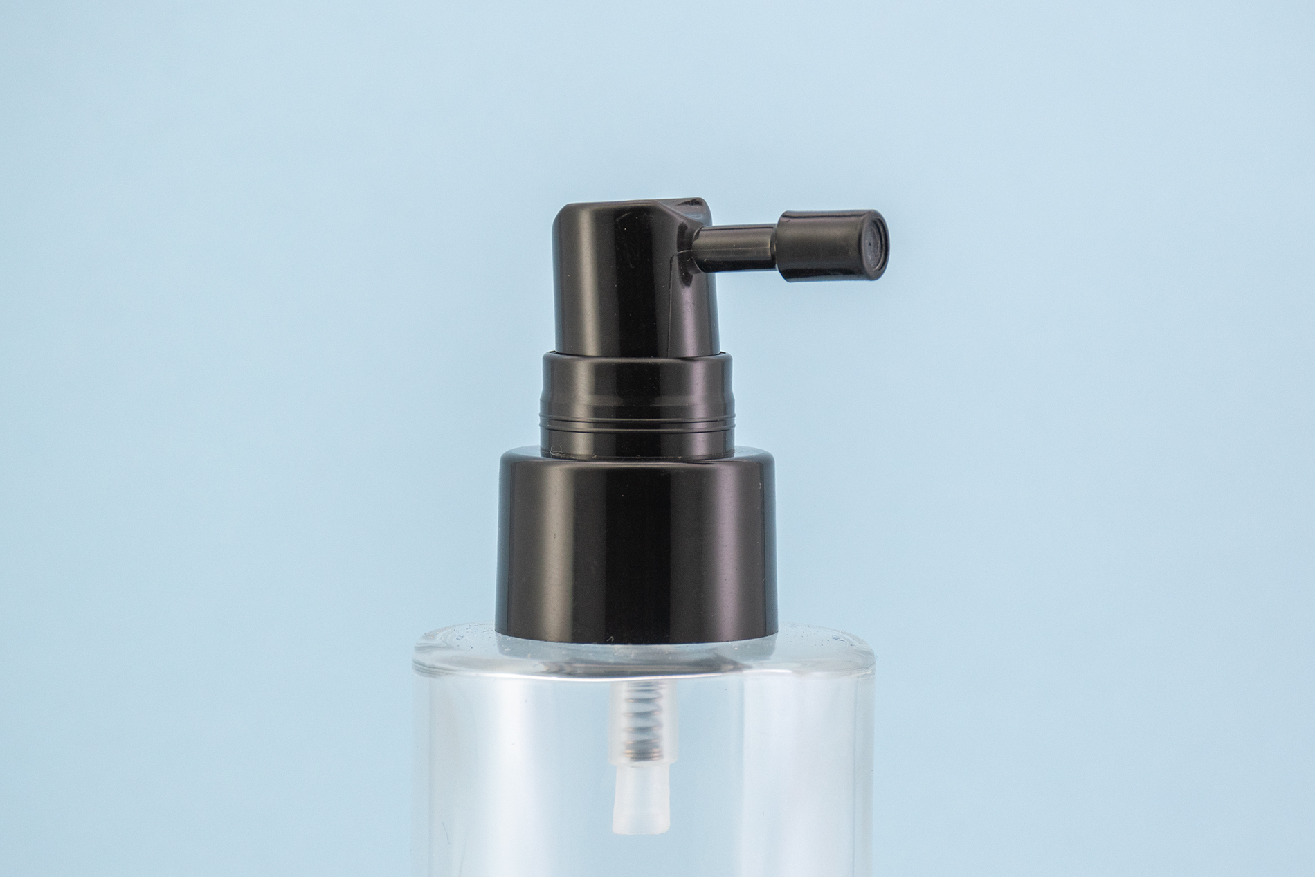 24/410 بخاخ فوهة طويلة ناعمة باللون الأسود مع موسع ومشبك شحن 24/410 black smooth long nozzle sprayer with extender and ship clip