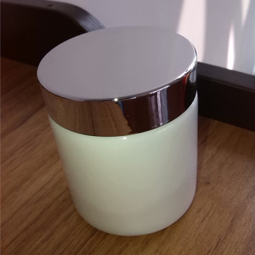 Plastic lid white glass cosmetic jars