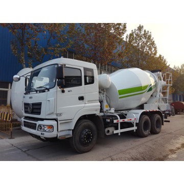 Truk pengaduk beton Dongfeng 8 ton