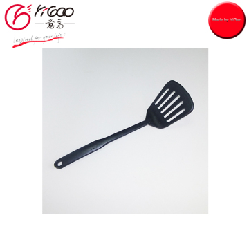 102299 Nylon Utensil slotted turner