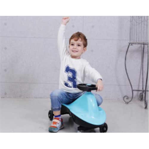 Os mais novos Kids Twist Car Magic Ride On