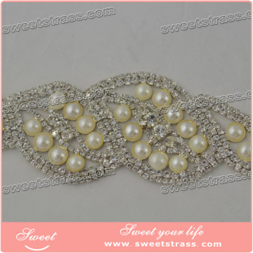 Beaded rhinestone crystal and pearl applique supply from factory