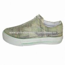 Men's Canvas Shoe with Vulcanized Rubber/TPR Sole