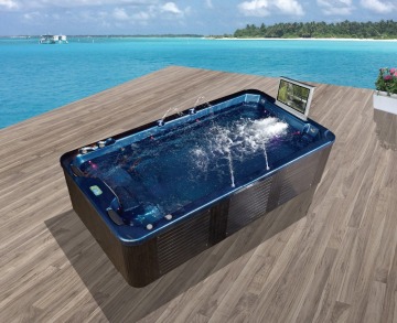 family deluxe outdoor swim spa