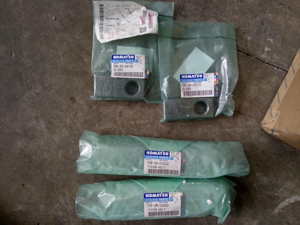 Genuine komatsu pc200-8 swing machinery assy