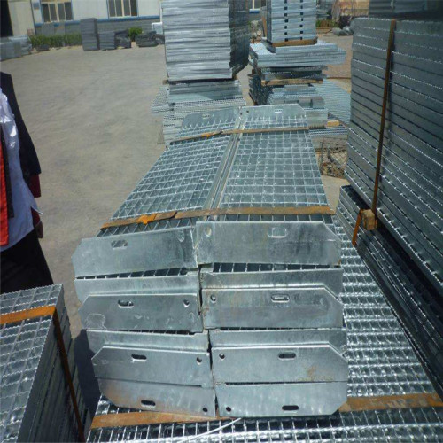 Galvanized Diamond Anti Skid Steel Grating Plate