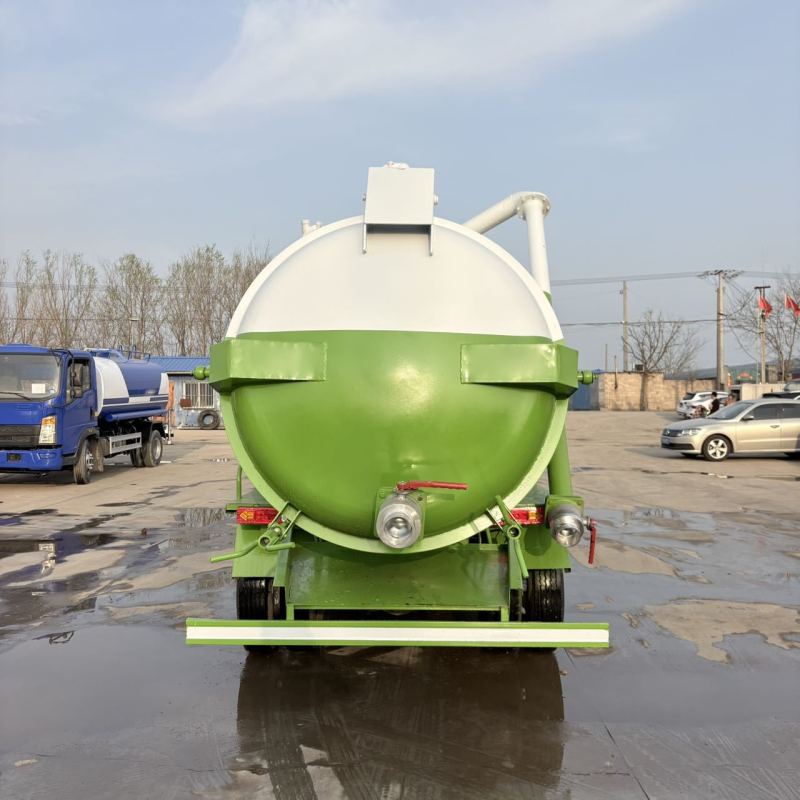 Industrial Sewage Suction Special Vehicle for Efficient Liquid Removal