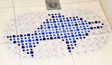 Anti-slip massage fish design bath mat