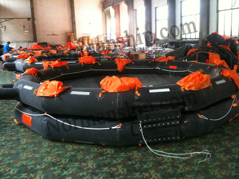 65 persons open-reversible inflatable liferaft