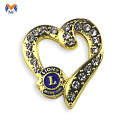 Badge sacchetto in metallo oro a forma di cuore