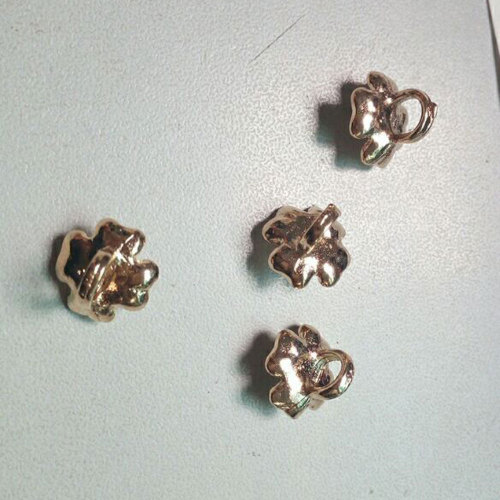 10MM Golden Flower Bead Czapki Zawieszki DIY wyrobu biżuterii