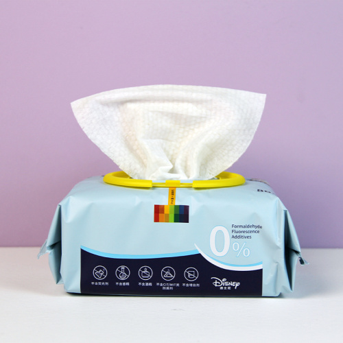 Lingettes bébé naturelles hypoallergéniques pour le nettoyage quotidien