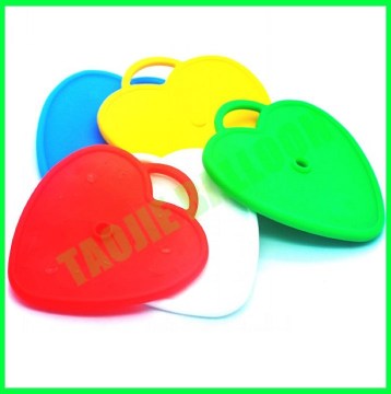 8 Gram Heart Shape Plastic Balloon Weight