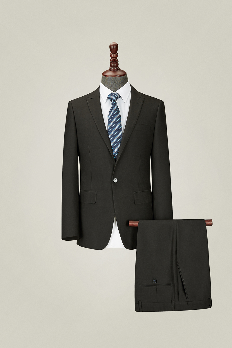 High-end business dress casual style