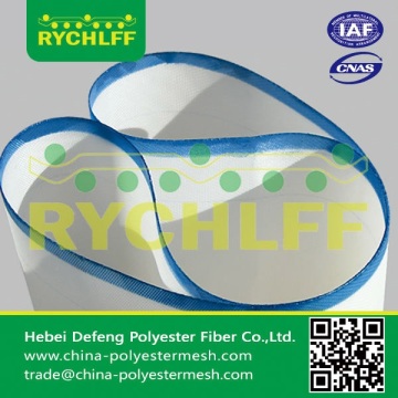 Endless polyester forming fabric