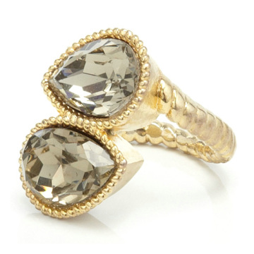 Charm ladies 18k gold with CZ diamond lady finger ring