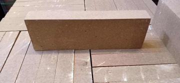Corrosion Resistant Sintered Magnesia Brick