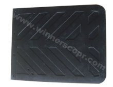 7 Mud flaps 022430