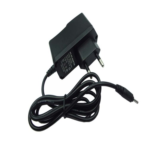 Bestseller 2022 5V 2A Wall plug-in adapter