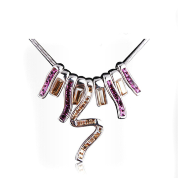 1129-OO rhinestone pendant necklace with silver plated