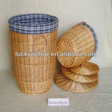 wicker lidded dirty clothing basket with lining