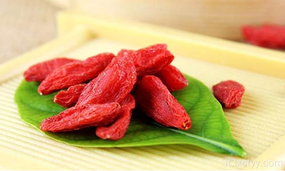 Importa bacche di goji biologiche