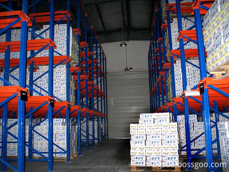 Drive in Pallet Racking for Beverage Storage
