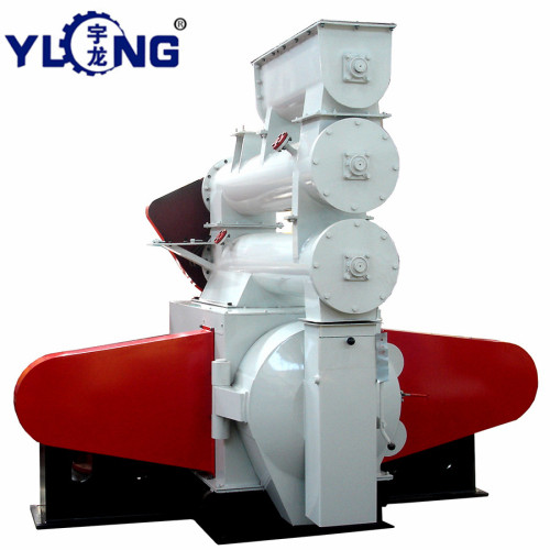 Double conditioner animal pellet machine