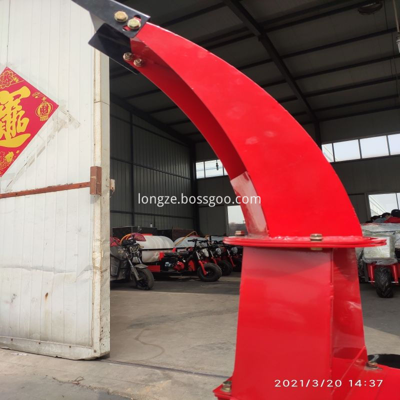 Agriculture Machinery Garden Use 15 HP Gasoline Log Chipper Shredder